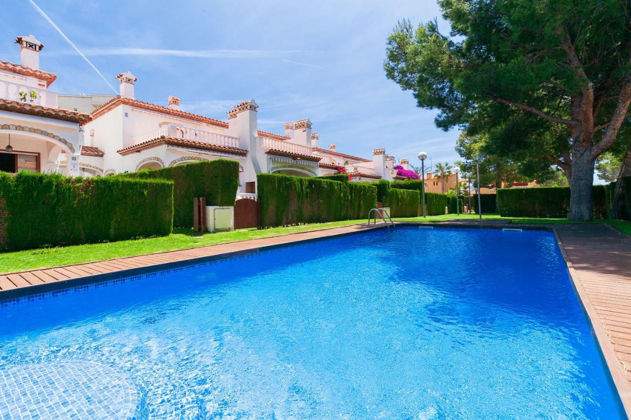 Uhc Bosque II Family Complex Villa Hospitalet De L'Infant Luaran gambar